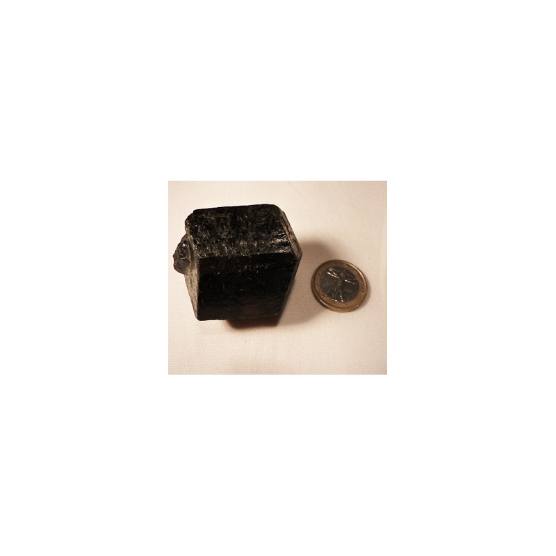 cristal de tourmaline noire