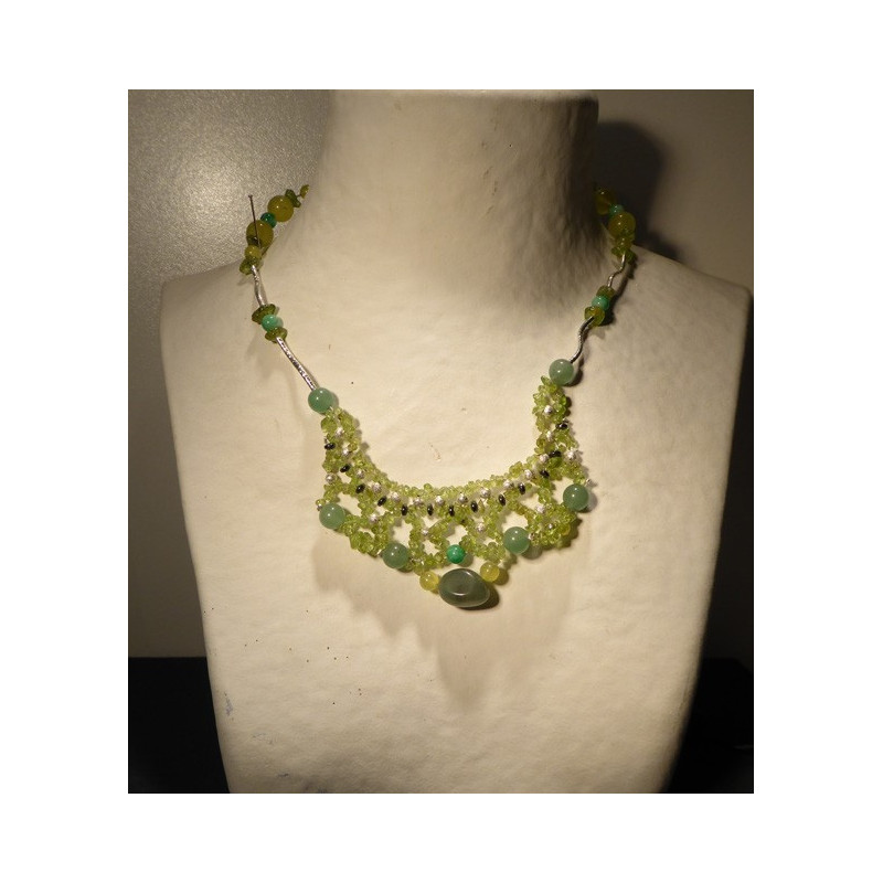 collier péridot et jade