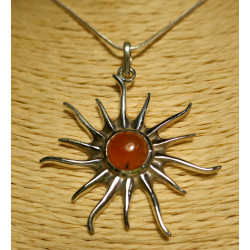 pendentif soleil cornaline