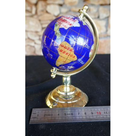 petit globe terrestre