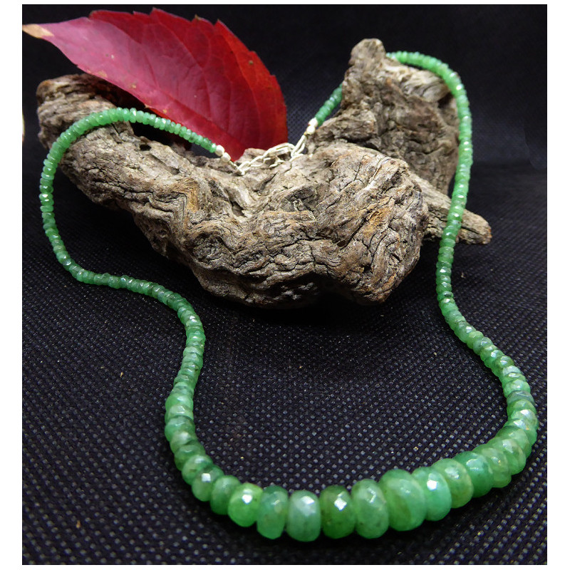 collier emeraude