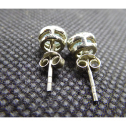 Boucles d'Oreilles Clou en Améthyste et Argent