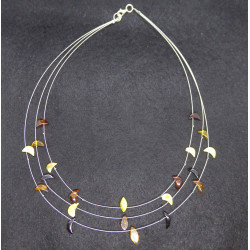 Collier Gouttes d'ambre en suspension
