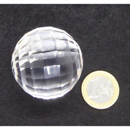 Sphere facettée en Cristal de Roche