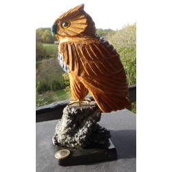 Hibou en pierre